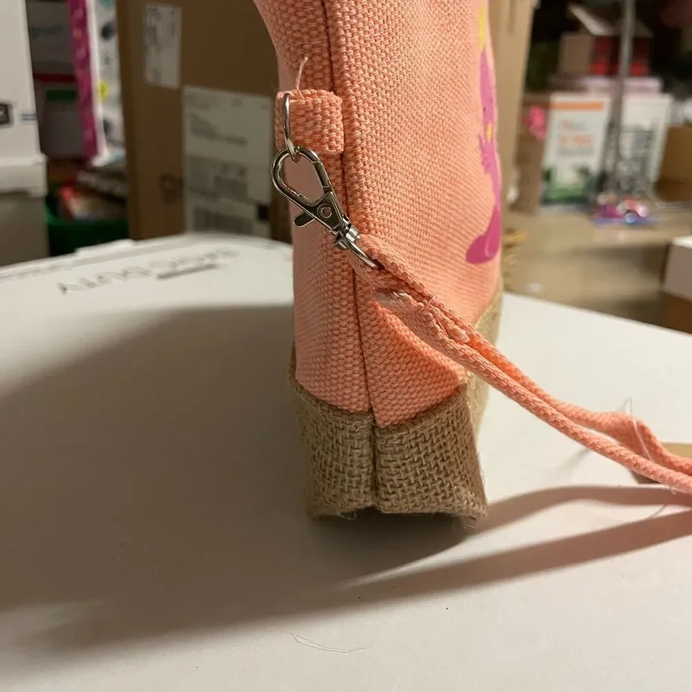 N/A cosmetic bag